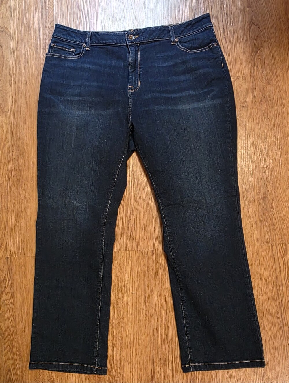 L.L. Bean Women's Classic Fit Straight Leg Jeans Size 20P Dark Wash High Rise